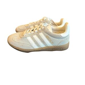 Adidas Spezial White and Tan Sneakers kids size 7